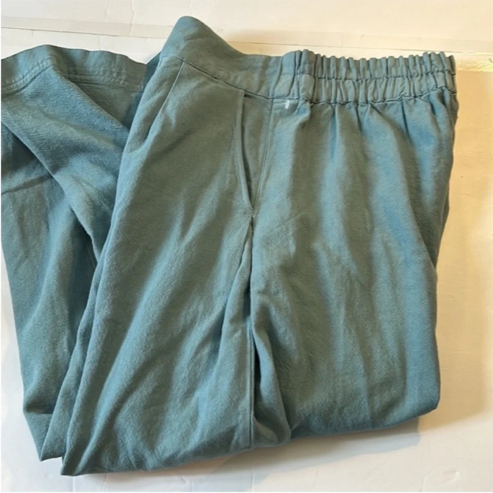 Free People Small Pants Cool Harbor Wide-Leg Trousers in blue zippered pockets - Picture 6 of 11